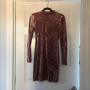 Forever 21 Velvet Mauve dress size Small